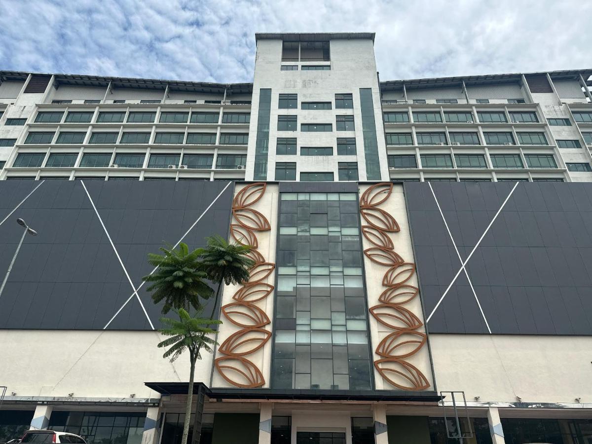 Summer Suites Apartment-The Summer Shopping Mall Kota Samarahan Exterior foto